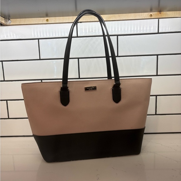 kate spade Handbags - Kate Spade Two-Tone Black and Pink Tote